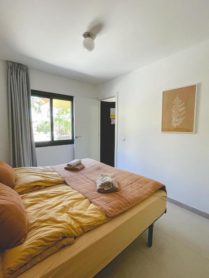 Seaside Apartment Corralejo : A Cozy Holiday Home In A Peaceful Well Located Green Complex Exterior foto